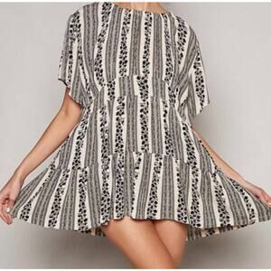 POL Black and Cream Floral Tiered Mini Dress, Size Medium